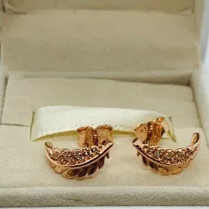 Pandora Jewelry Pandora Floating Curved Feather Stud Earrings